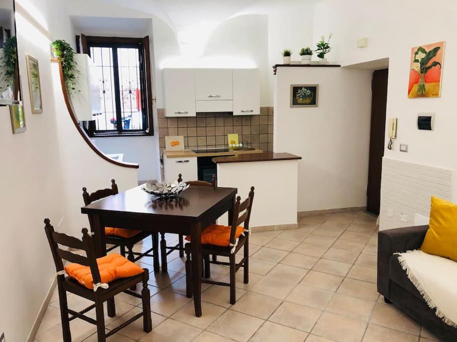 The House Of The Poet Apartment Civitavecchia Exterior foto
